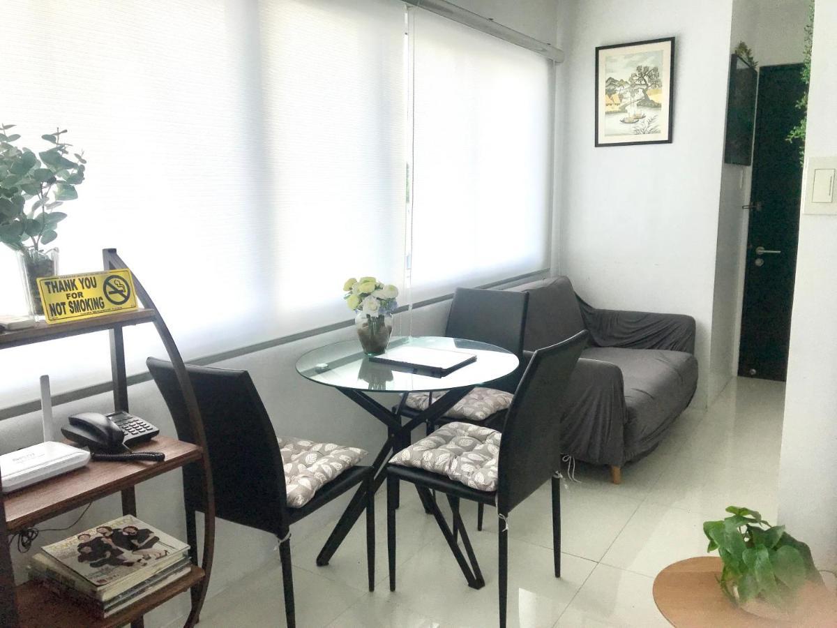 Cozy And Full Service Condo At The Heart Of Bacolod Eksteriør bilde