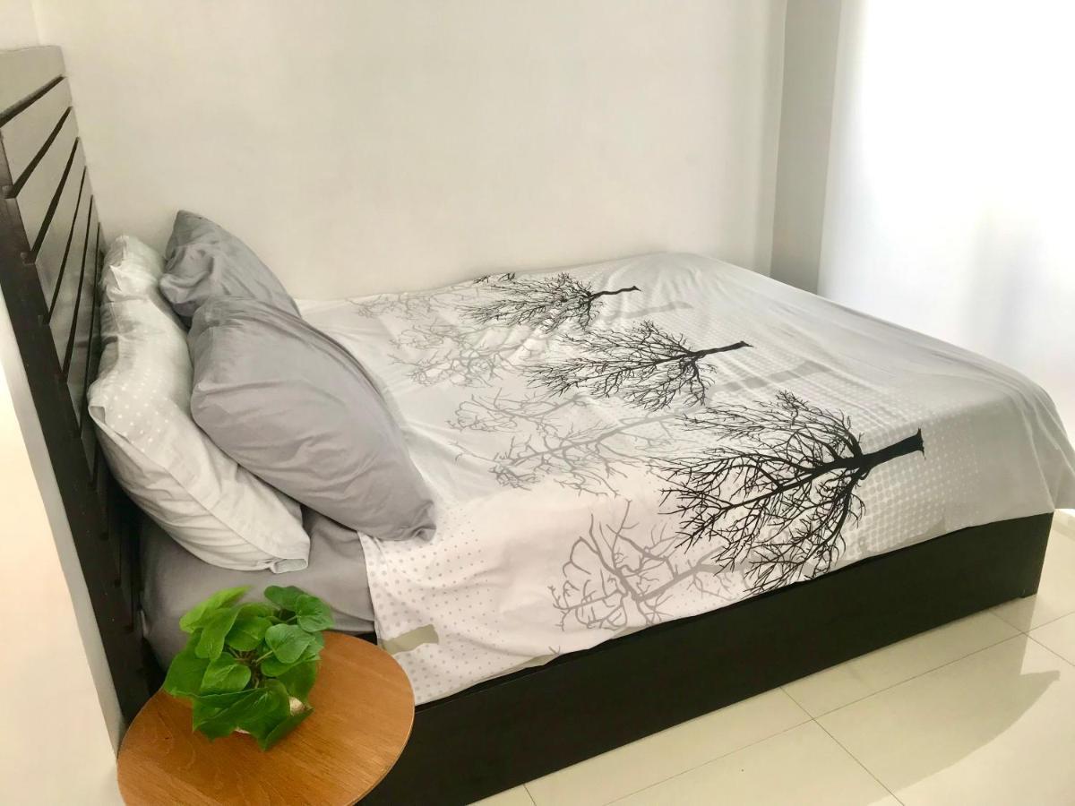 Cozy And Full Service Condo At The Heart Of Bacolod Eksteriør bilde