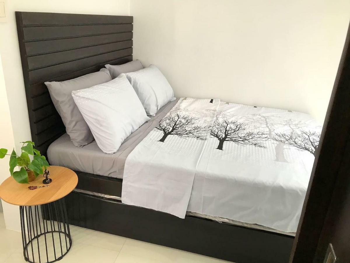 Cozy And Full Service Condo At The Heart Of Bacolod Eksteriør bilde