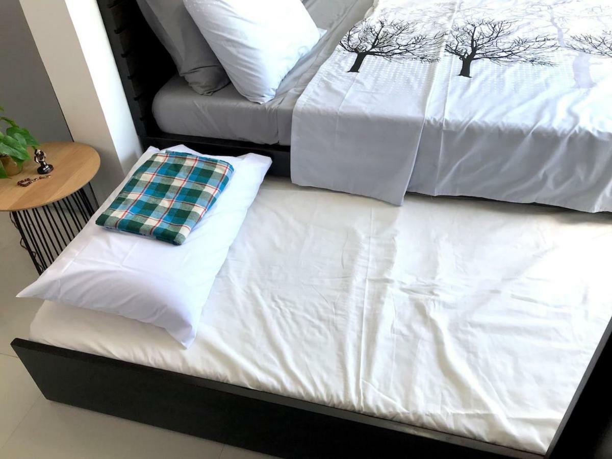 Cozy And Full Service Condo At The Heart Of Bacolod Eksteriør bilde